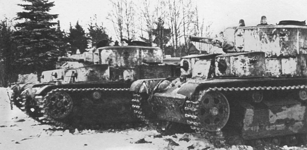 Танки ОТ-26 применялись при штурме укреплений линии Маннергейма.
